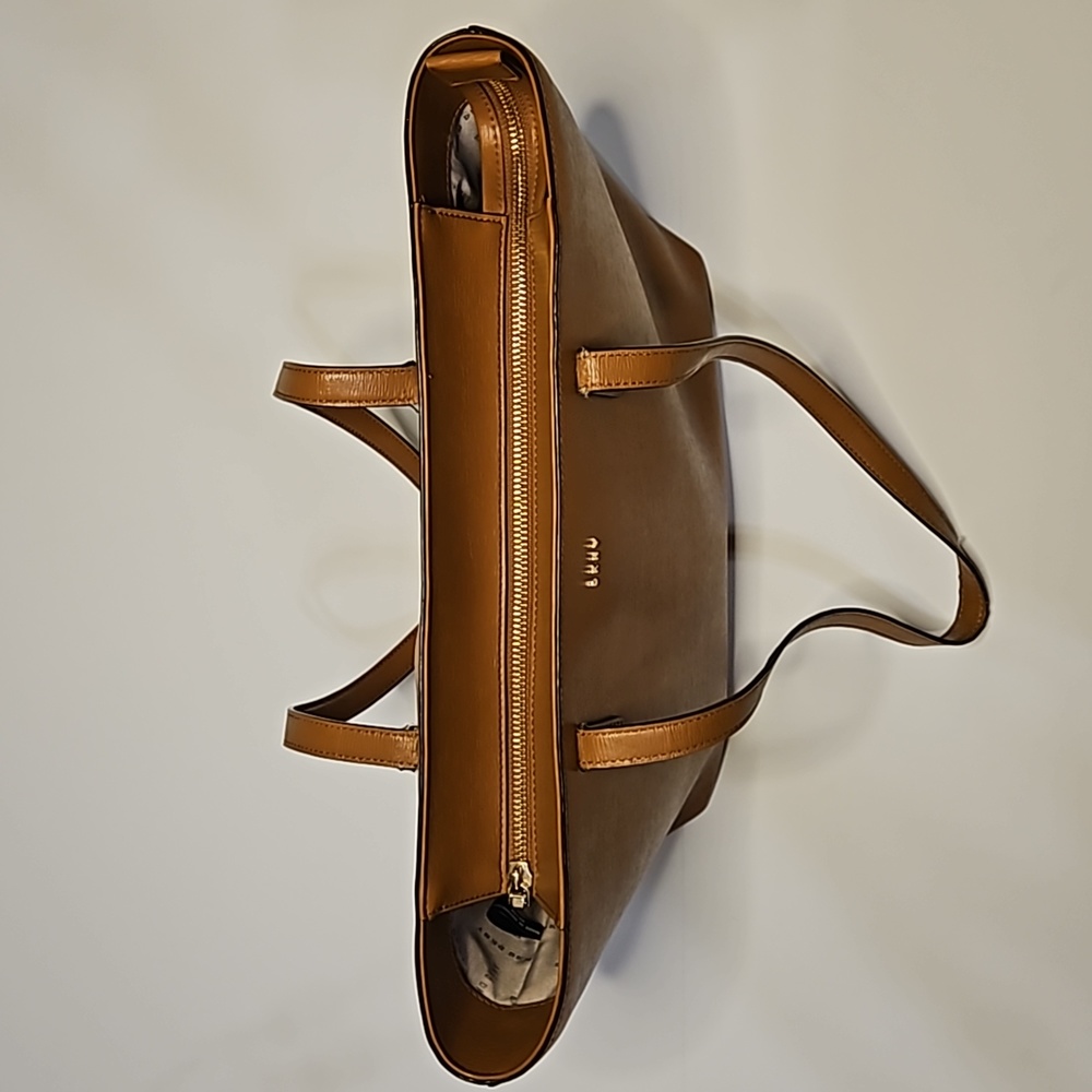 DKNY medium leather tote - Picture 5 of 6